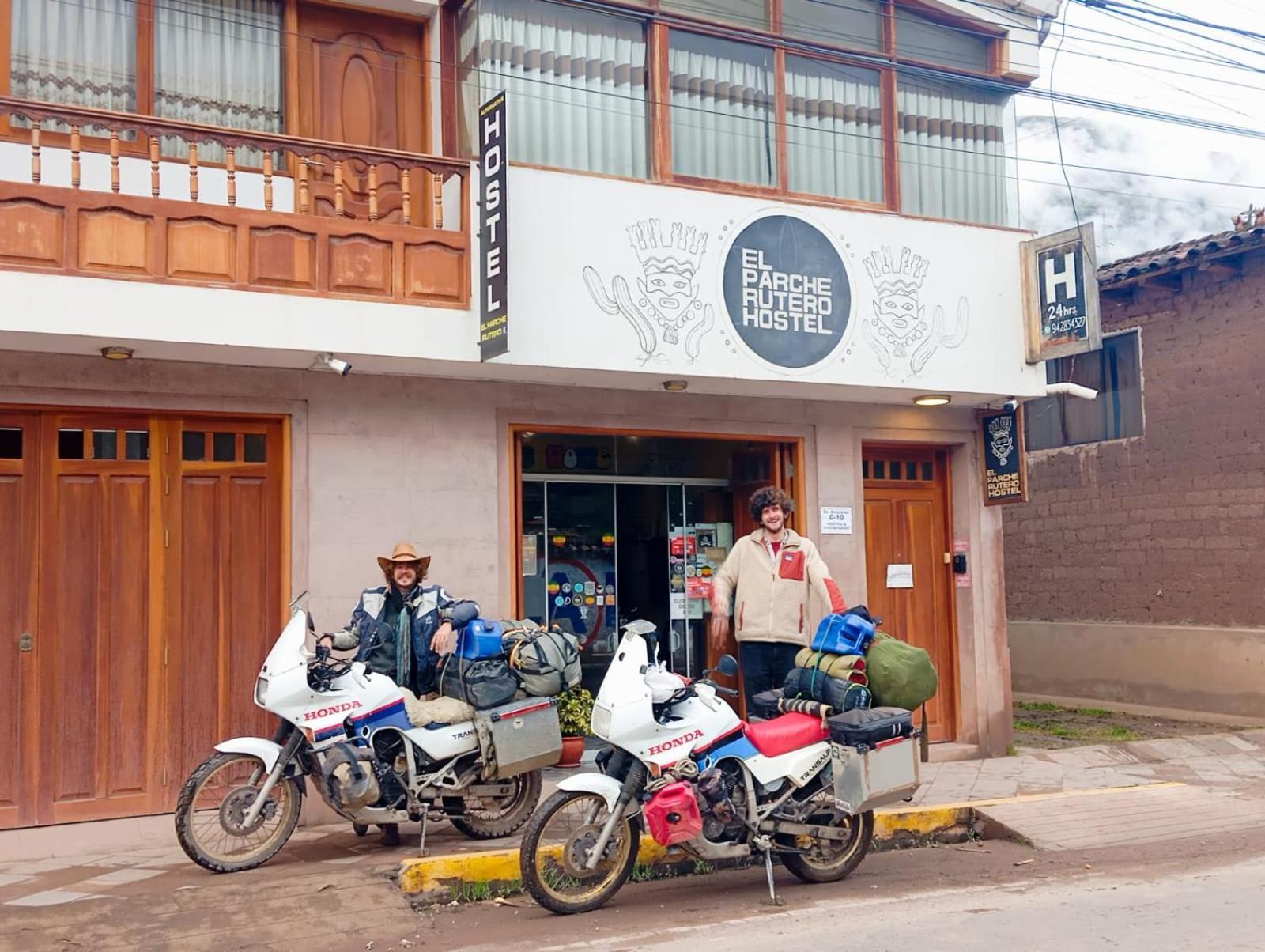 El Parche Rutero Hostel Pisac Extérieur photo